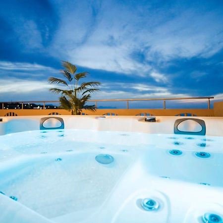 Thea - Rooftop Seaview Jacuzzi 罗希姆诺 外观 照片