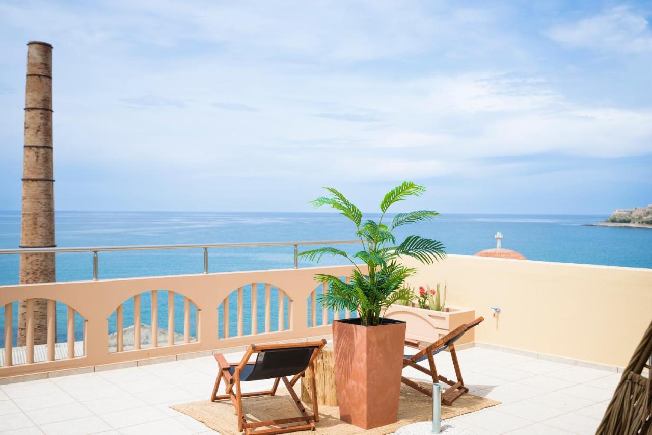 Thea - Rooftop Seaview Jacuzzi 罗希姆诺 外观 照片